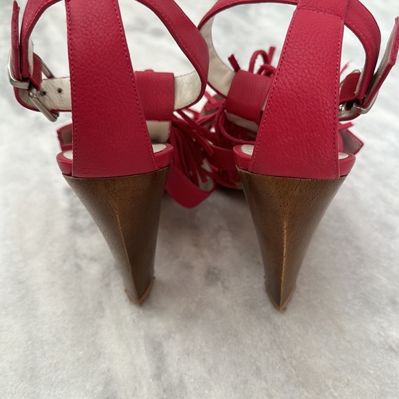 KENNETH COLE Heeled Fringed Sandals size 8.5 - Picture 3 of 4